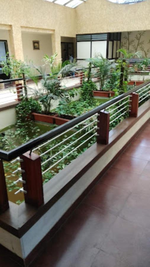 Hotel Cool Palace, Nashik Zewnętrze zdjęcie